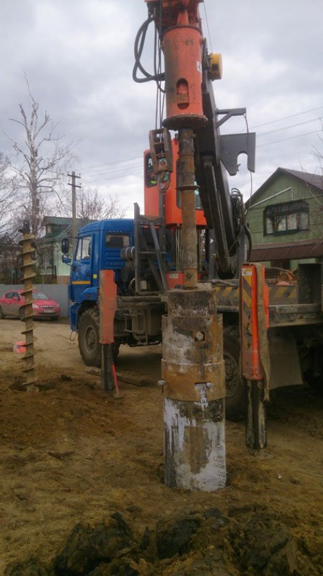 Когда необходимо устройство буронабивных свай в обсадной трубе