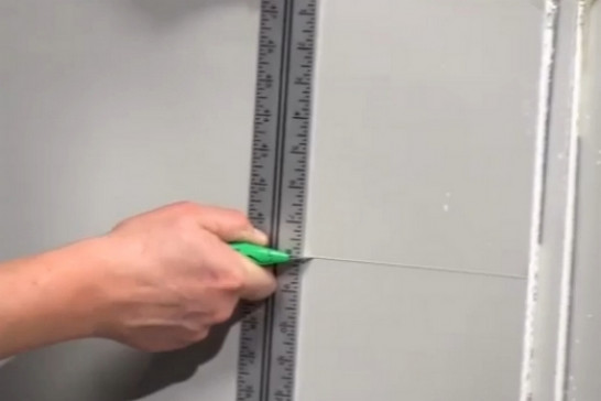 Как разрезать лист гипсокартона вдоль