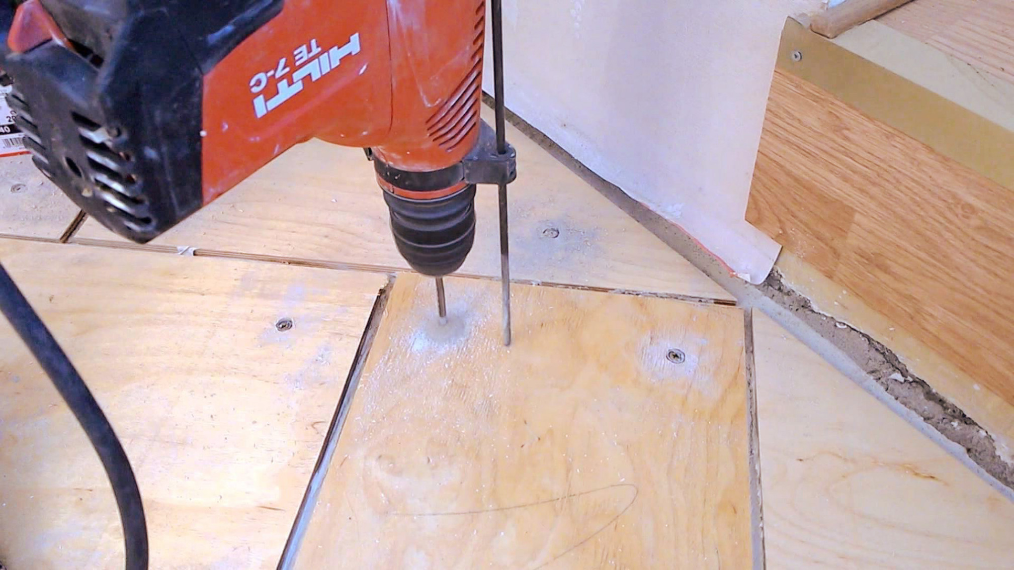 Инструкция по укладке фанеры на бетонный пол