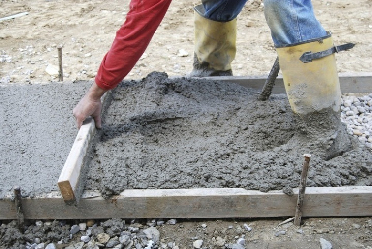 Какая бетонная подготовка под фундамент лучше